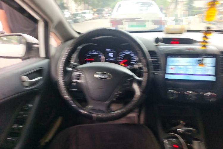 Used Kia K3 2016 1.6L Automatic GLS Steering Wheel
