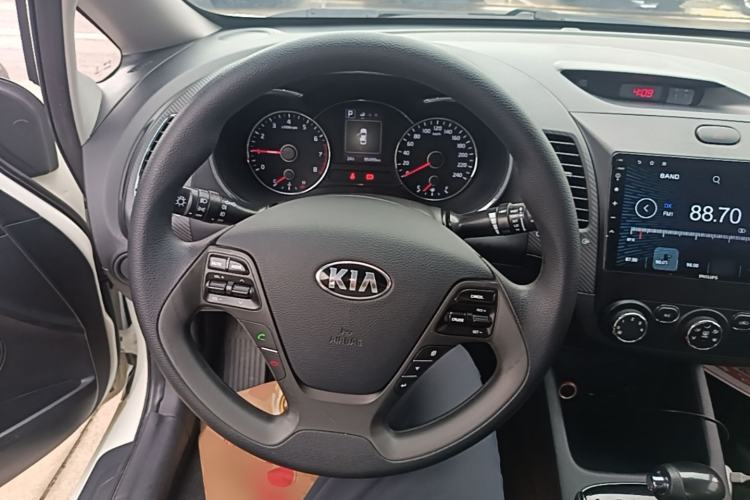 Used Kia K3 2016 1.6L Automatic GL Steering Wheel