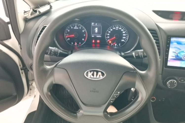Used Kia K3 2016 1.6L Automatic GL Steering Wheel