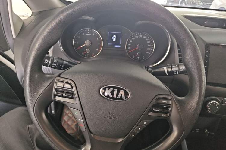 Used Kia K3 2016 1.6L Automatic GL Steering Wheel