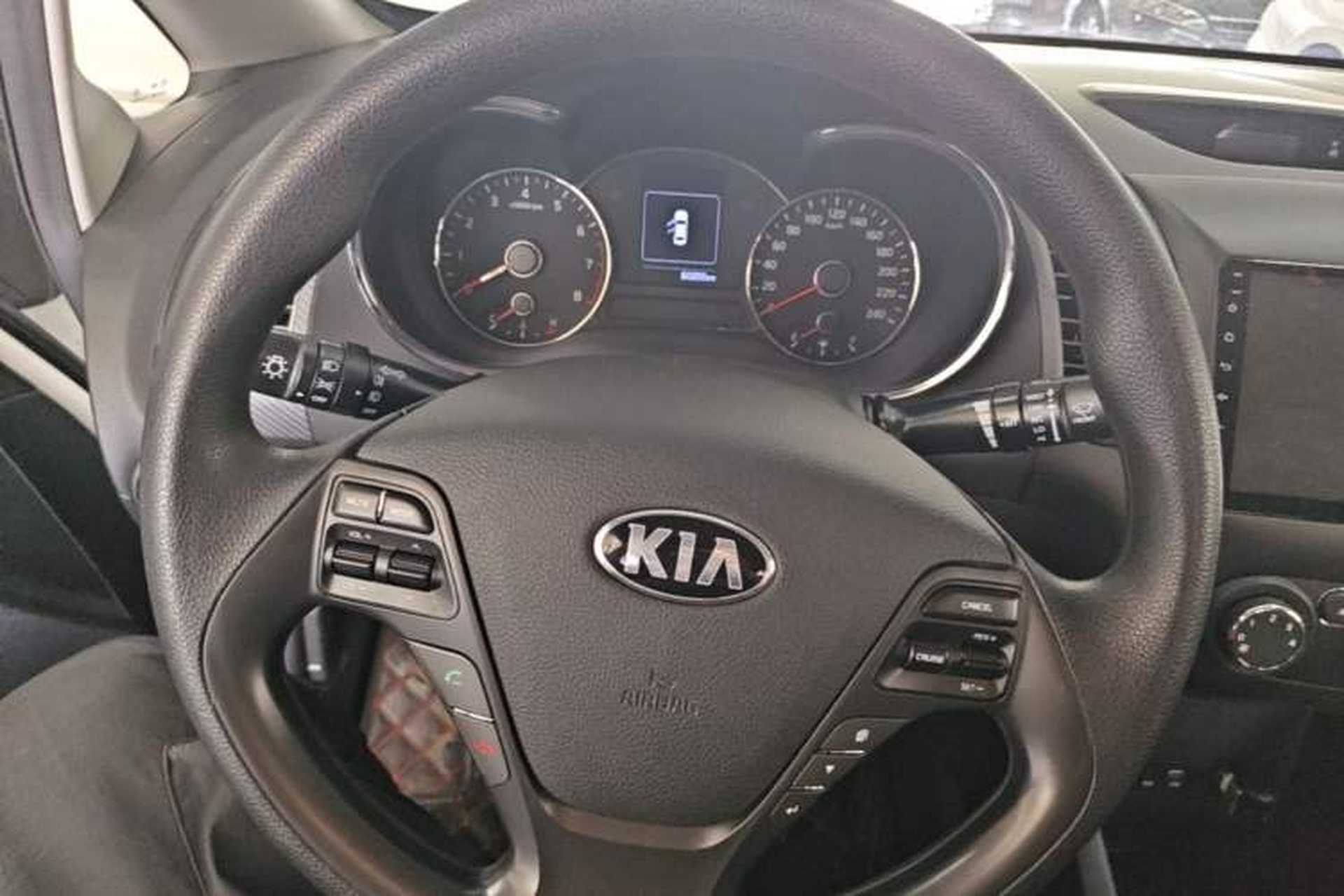 Used Kia K3 2016 1.6L Automatic GL Steering Wheel