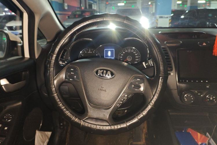Used Kia K3 2016 1.6L Manual GLS Steering Wheel