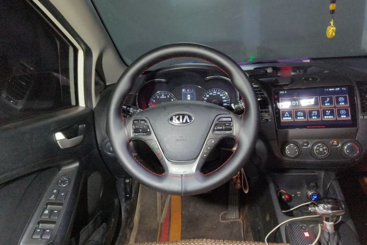 Used Kia K3 2016 1.6L Automatic GL Steering Wheel