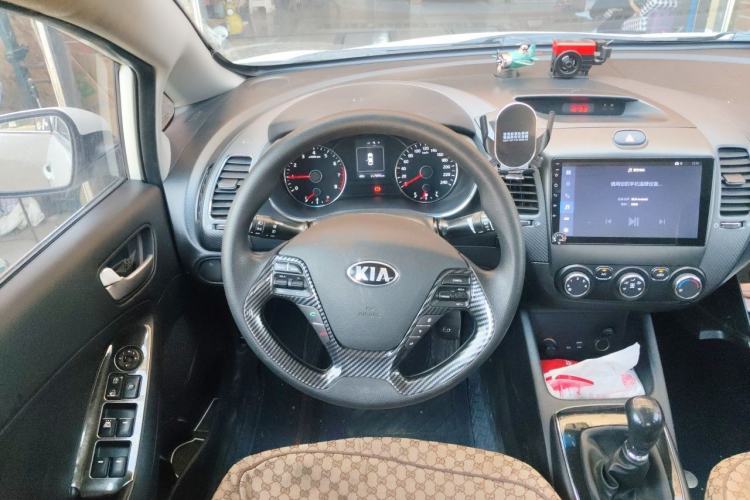 Used Kia K3 2016 1.6L Manual GL Steering Wheel