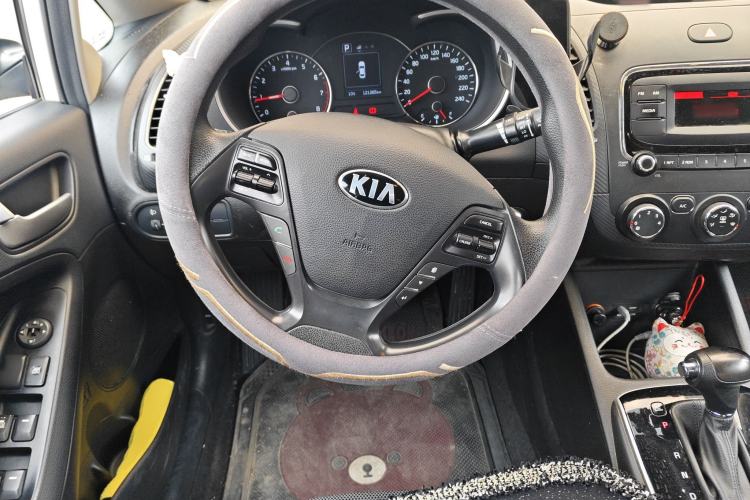 Used Kia K3 2016 1.6L Automatic with Sunroof Steering Wheel