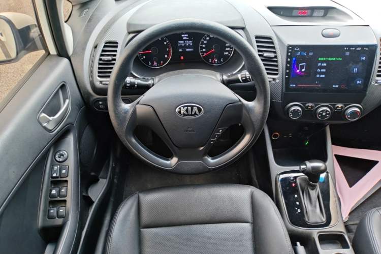 Used Kia K3 2016 1.6L Automatic GL Steering Wheel