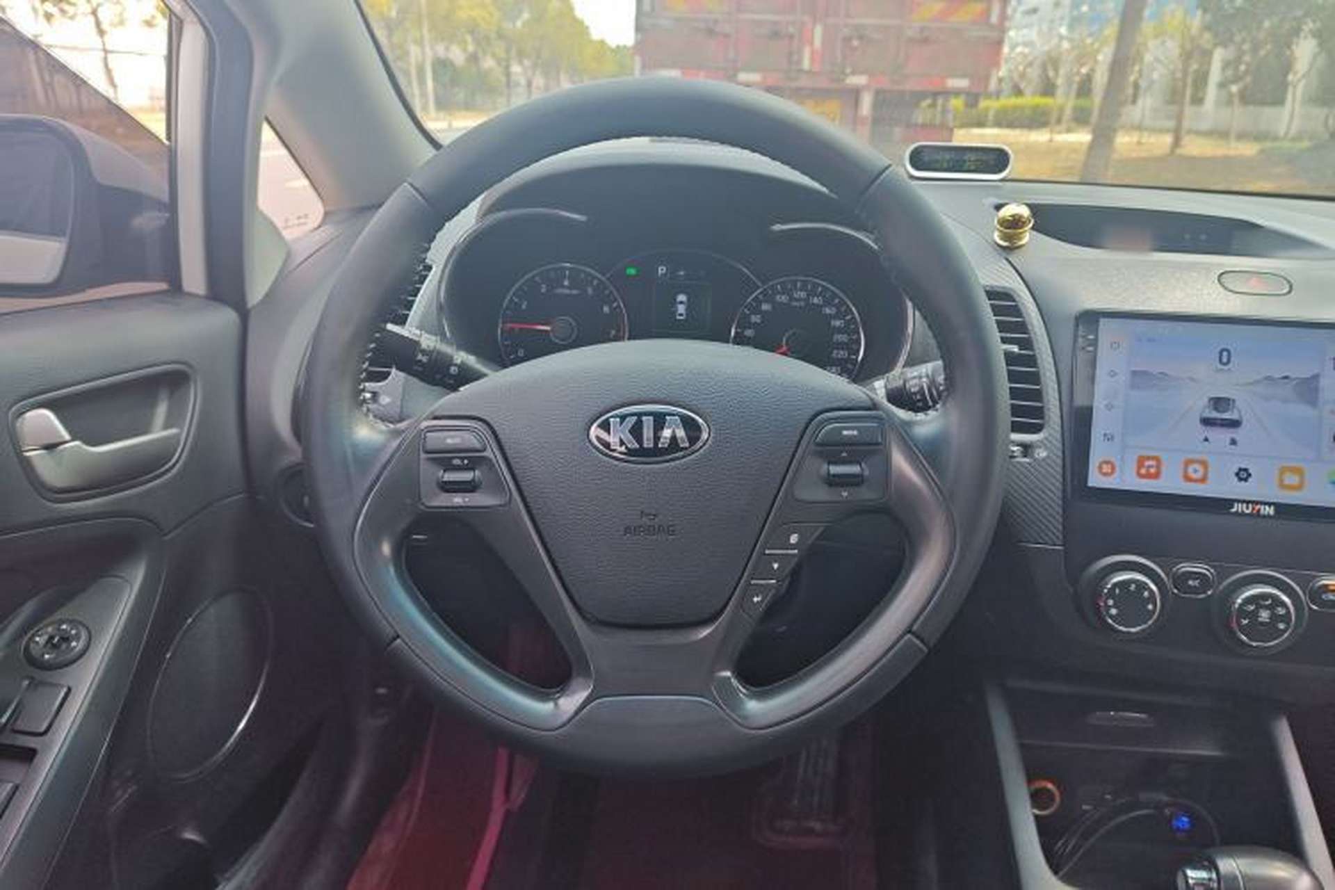 Used Kia K3 2016 1.6L Automatic GLS Steering Wheel