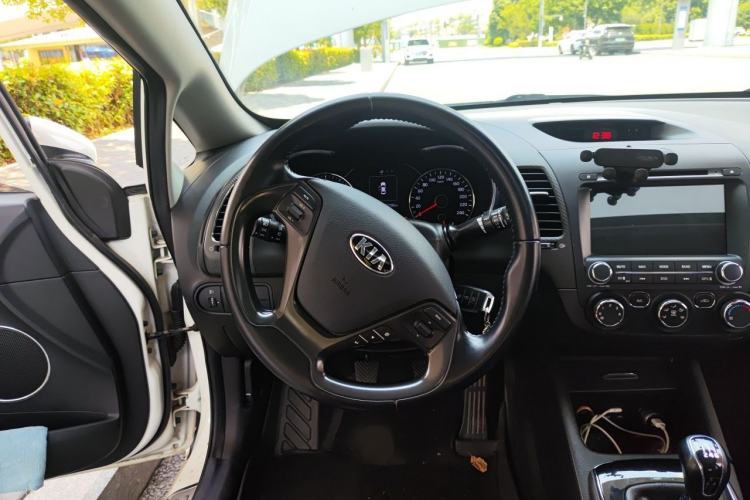 Used Kia K3 2016 1.6L Manual GLS Steering Wheel