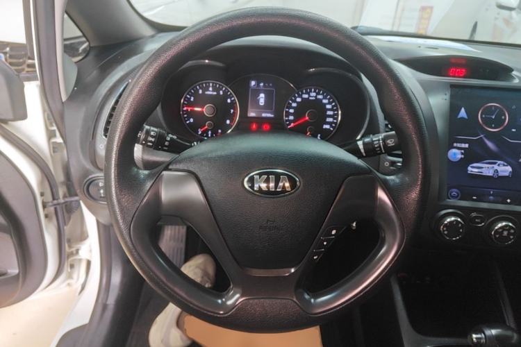 Used Kia K3 2016 1.6L Automatic GL Steering Wheel