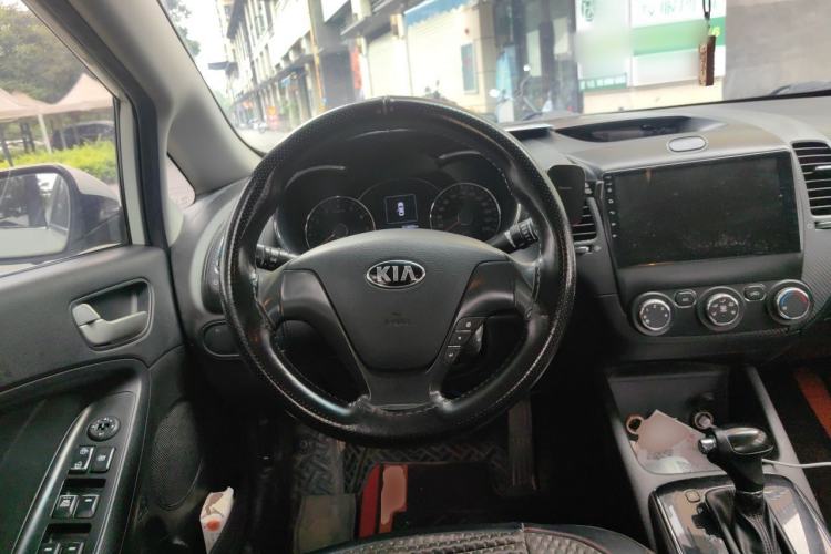 Used Kia K3 2016 1.6L Automatic GL Steering Wheel