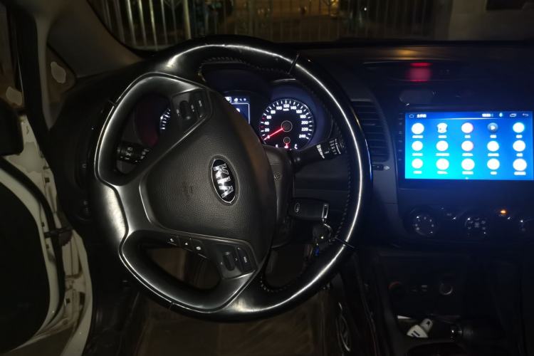 Used Kia K3 2016 1.6L Automatic GL Steering Wheel