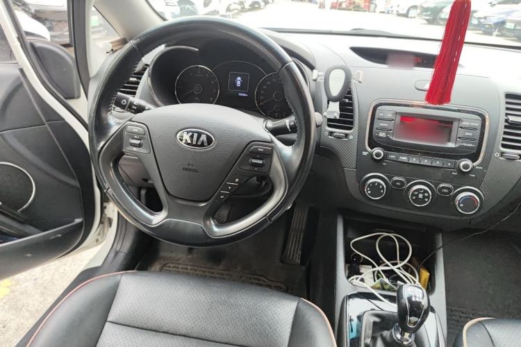 Used Kia K3 2016 1.6L Manual GLS Steering Wheel
