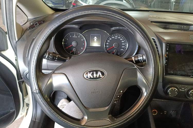 Used Kia K3 2016 1.6L Automatic GL Steering Wheel