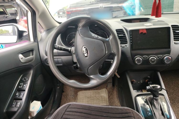 Used Kia K3 2016 1.6L Automatic GL Steering Wheel