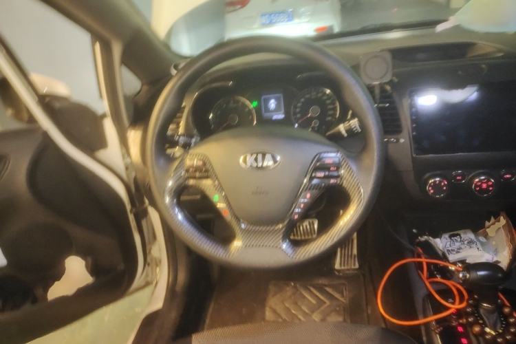 Used Kia K3 2016 1.6L Automatic GL Steering Wheel