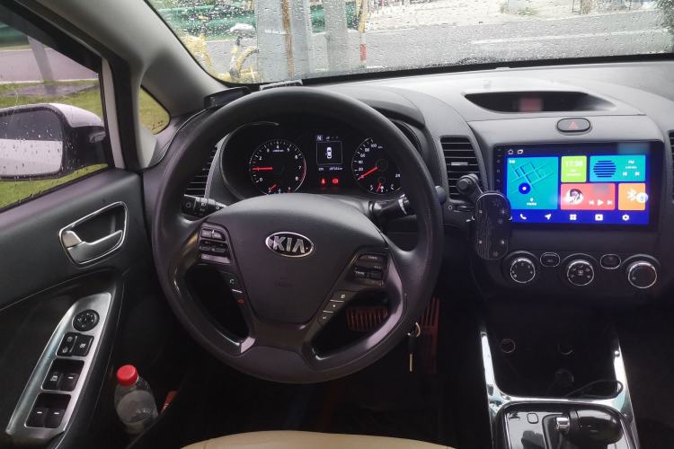 Used Kia K3 2016 1.6L Automatic GL Steering Wheel