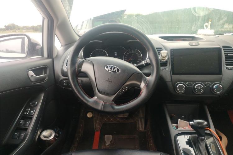 Used Kia K3 2016 1.6L Automatic GL Steering Wheel