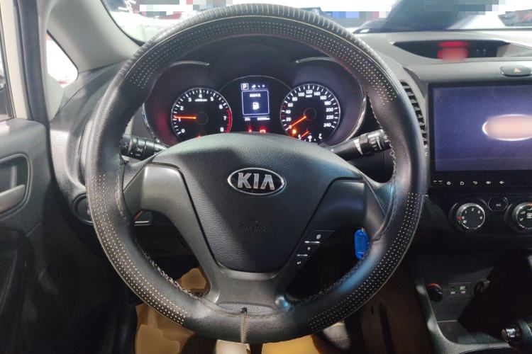 Used Kia K3 2016 1.6L Automatic GL Steering Wheel