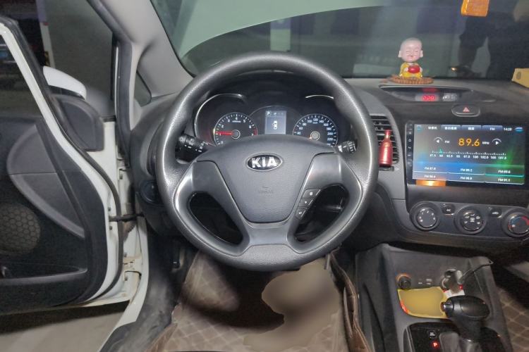 Used Kia K3 2016 1.6L Automatic GL Steering Wheel