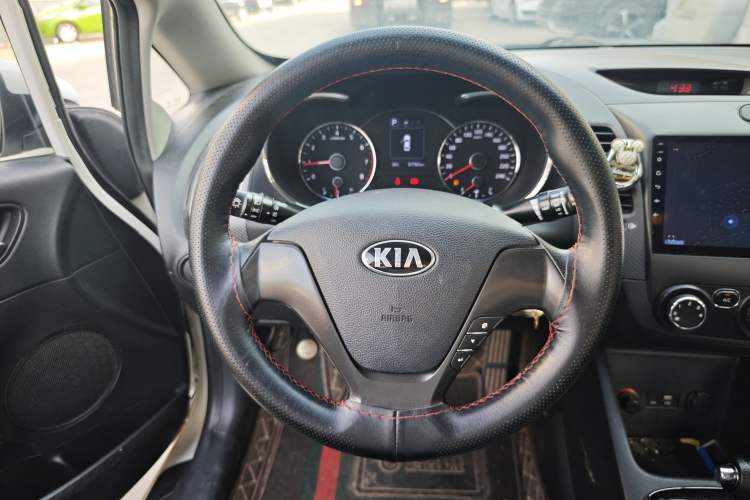 Used Kia K3 2016 1.6L Automatic GL Steering Wheel