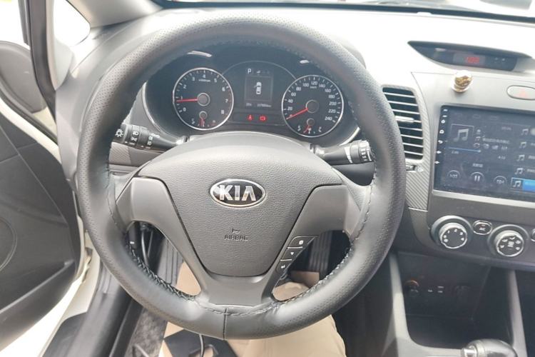 Used Kia K3 2016 1.6L Automatic GL Steering Wheel