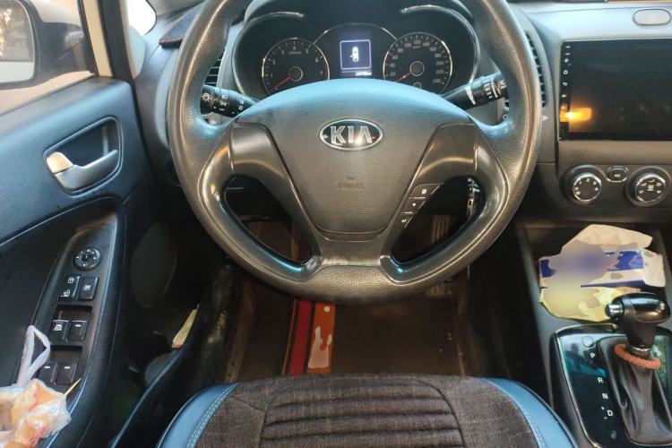 Used Kia K3 2016 1.6L Automatic GL Steering Wheel
