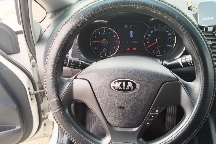 Used Kia K3 2016 1.6L Automatic GL Steering Wheel