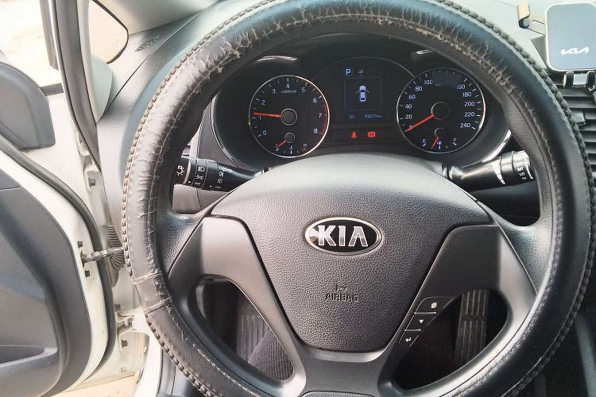 Used Kia K3 2016 1.6L Automatic GL Steering Wheel