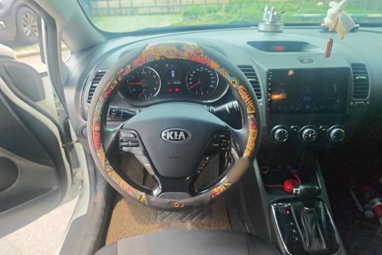 Used Kia K3 2016 1.6L Automatic GL Steering Wheel