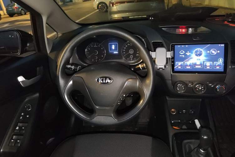 Used Kia K3 2016 1.6L Manual GL Steering Wheel