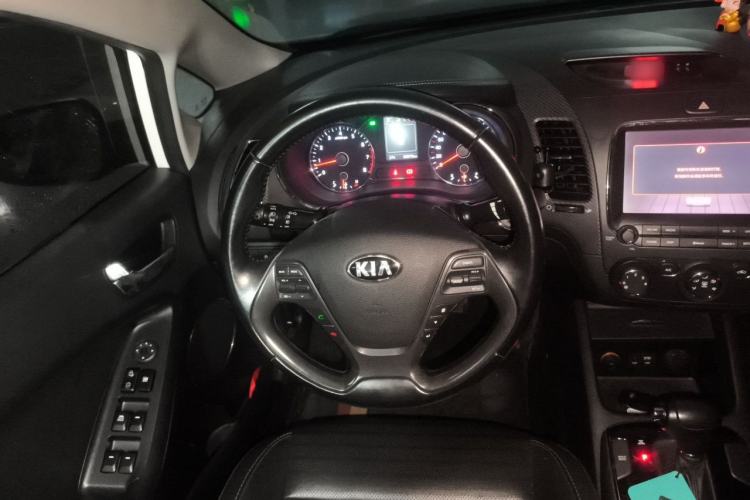 Used Kia K3 2016 1.6L Automatic DLX Steering Wheel