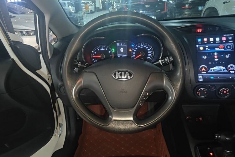 Used Kia K3 2016 1.6L Automatic GL Steering Wheel