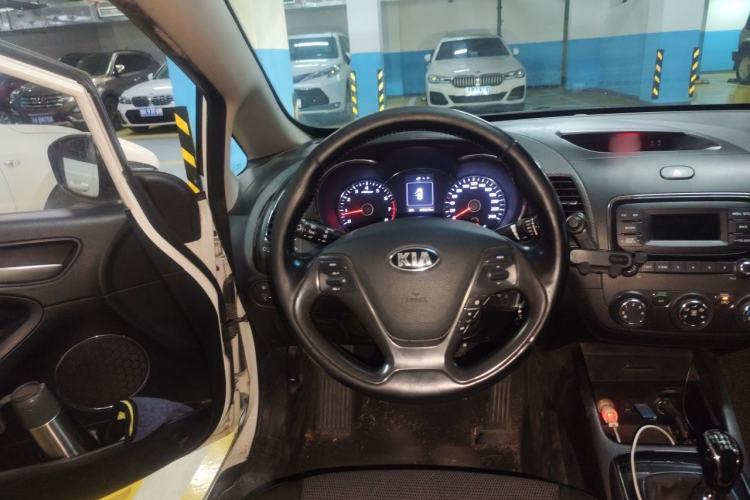 Used Kia K3 2016 1.6L Manual GLS Steering Wheel
