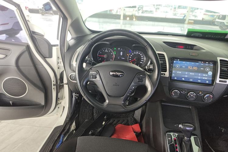 Used Kia K3 2016 1.6L Automatic GLS Steering Wheel