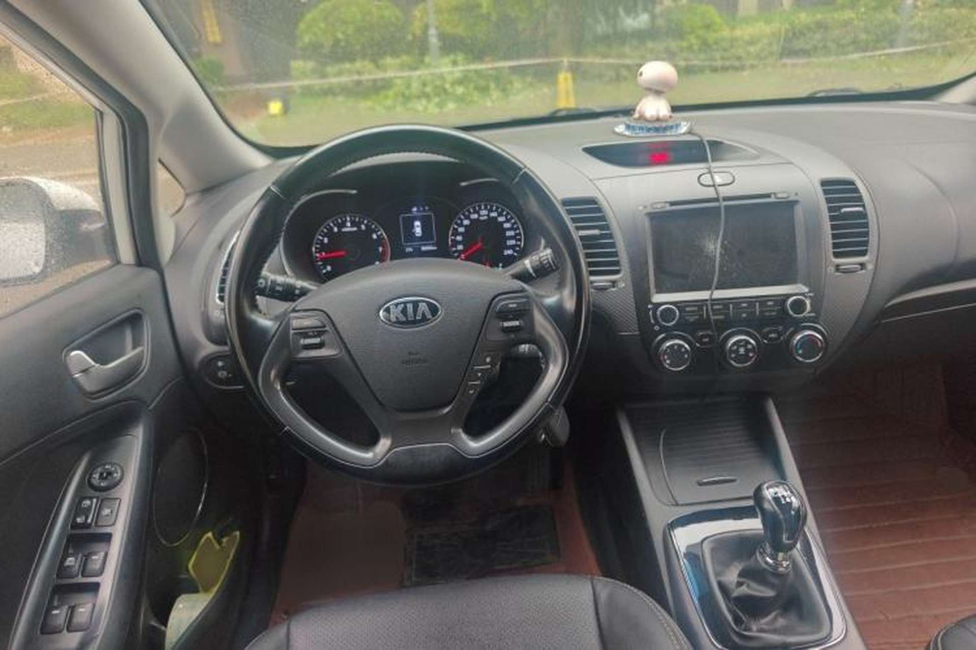Used Kia K3 2016 1.6L Manual GLS Steering Wheel