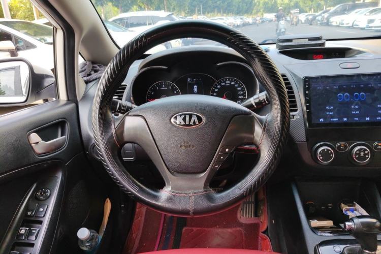 Used Kia K3 2016 1.6L Automatic GL Steering Wheel