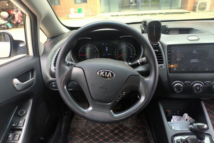 Used Kia K3 2016 1.6L Automatic GL Steering Wheel