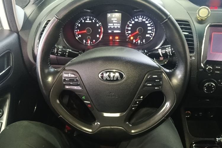 Used Kia K3 2016 1.6L Automatic DLX Steering Wheel
