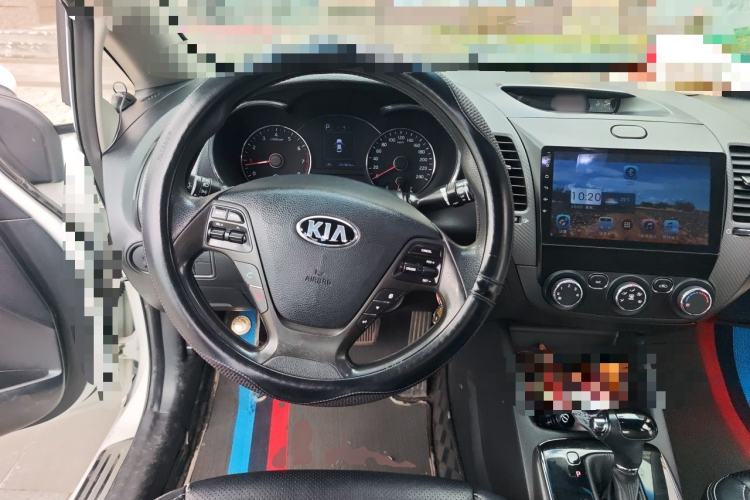 Used Kia K3 2016 1.6L Automatic GLS Steering Wheel