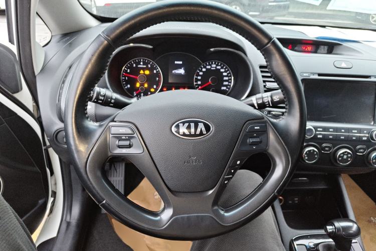 Used Kia K3 2016 1.6L Automatic GLS Steering Wheel