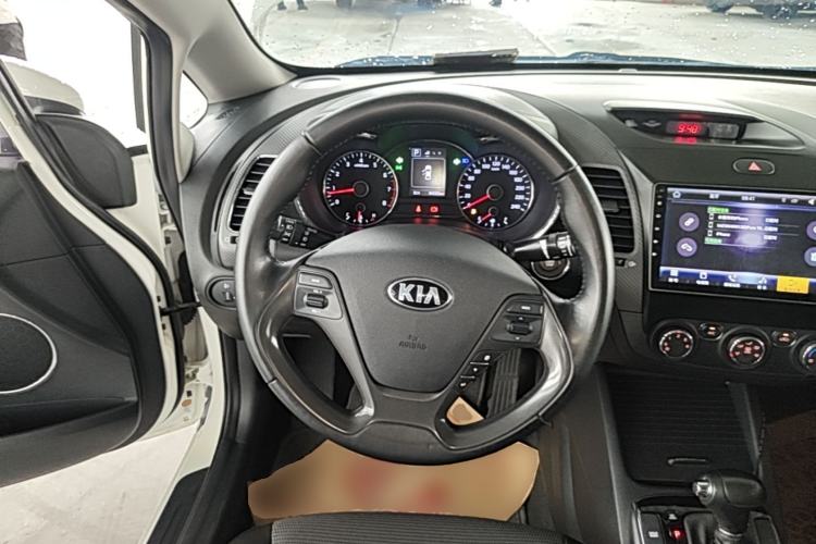 Used Kia K3 2016 1.6L Automatic GLS Steering Wheel