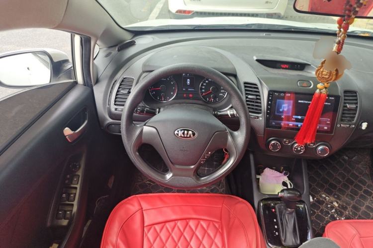 Used Kia K3 2016 1.6L Automatic GL Steering Wheel