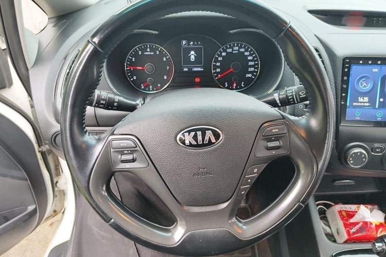Used Kia K3 2016 1.6L Automatic GLS Steering Wheel