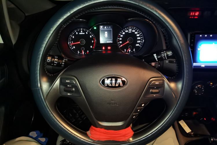 Used Kia K3 2016 1.6L Automatic GLS Steering Wheel