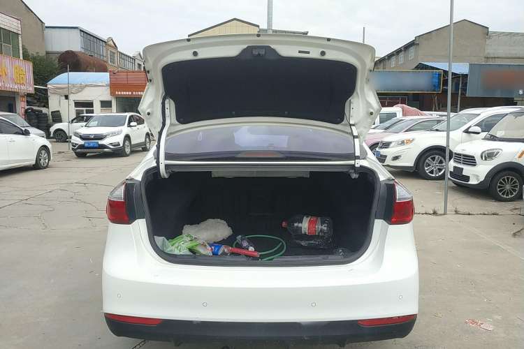 Used Kia K3 2016 1.6L Automatic GLS Trunk