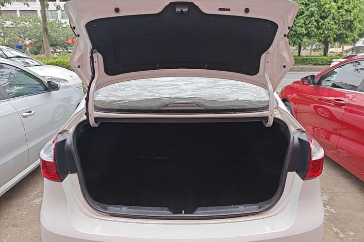 Used Kia K3 2016 1.6L Automatic DLX Trunk