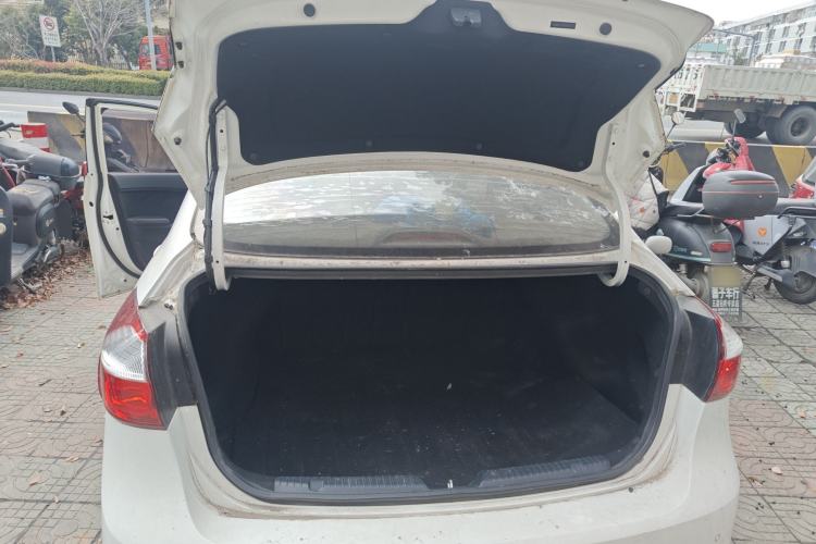 Used Kia K3 2016 1.6L Manual GLS Trunk