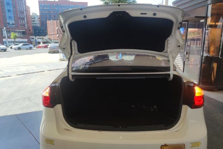Used Kia K3 2016 1.6L Automatic GLS Trunk