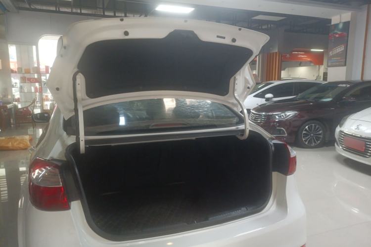Used Kia K3 2016 1.6L Automatic GLS Trunk