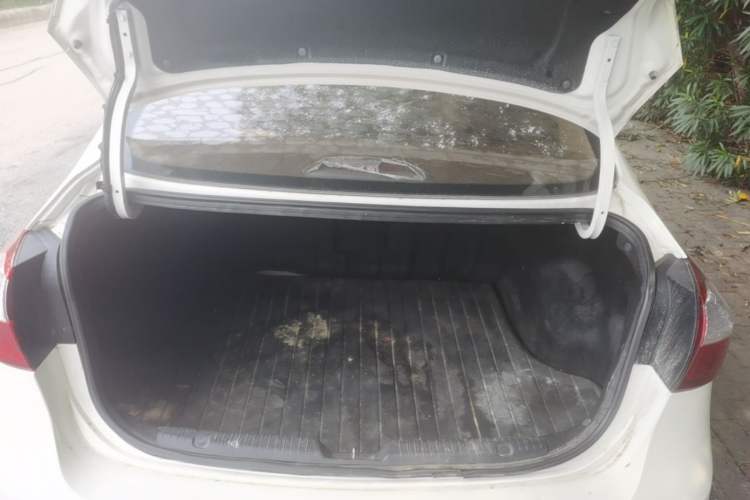 Used Kia K3 2016 1.6L Automatic GLS Trunk